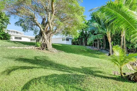 19260 NE 22nd Avenue North Miami Beach FL 33180