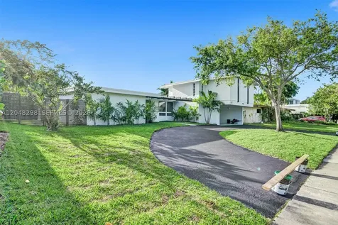 19260 NE 22nd Avenue North Miami Beach FL 33180