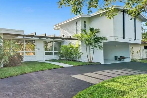19260 NE 22nd Avenue North Miami Beach FL 33180