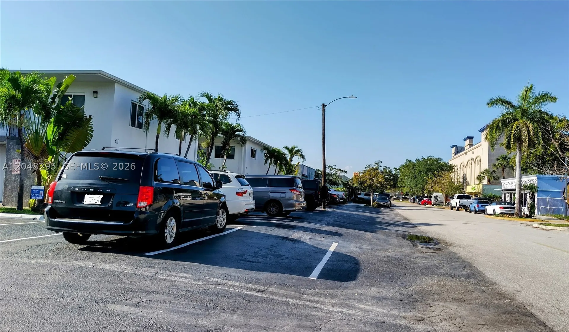 711 NE 2nd Avenue Fort Lauderdale FL 33304