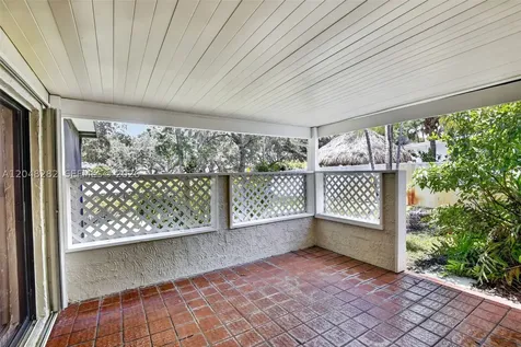 12104 Landing Way Cooper City FL 33026