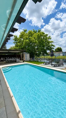 9170 NW 24th Place Sunrise FL 33322