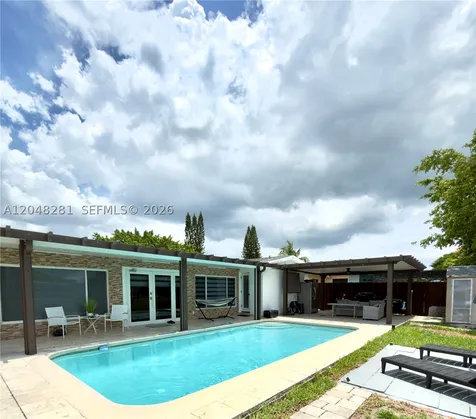 9170 NW 24th Place Sunrise FL 33322