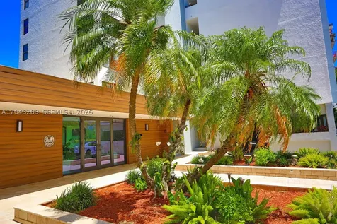 9660 W Bay Harbor Drive Bay Harbor Islands FL 33154