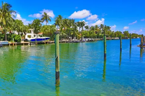 9660 W Bay Harbor Drive Bay Harbor Islands FL 33154