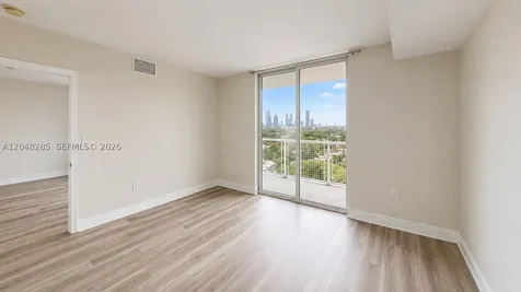 900 SW 8th Street Miami FL 33130