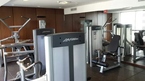 325 S Biscayne Boulevard Miami FL 33131