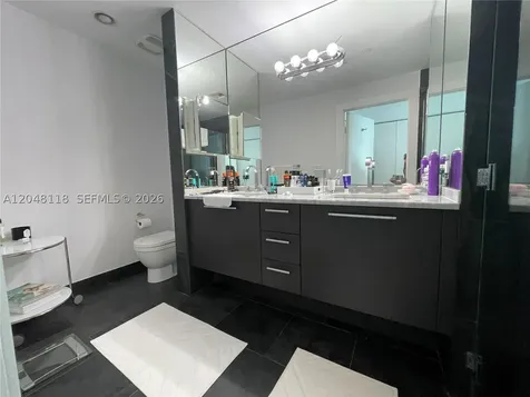 900 Biscayne Boulevard Miami FL 33132