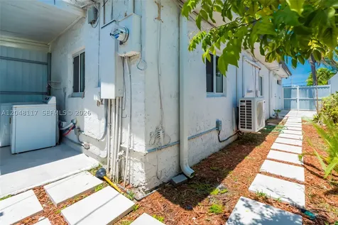 114 SW SW 57th Court Miami FL 33144