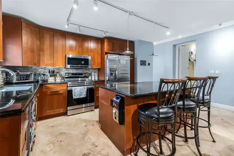 114 SW SW 57th Court Miami FL 33144