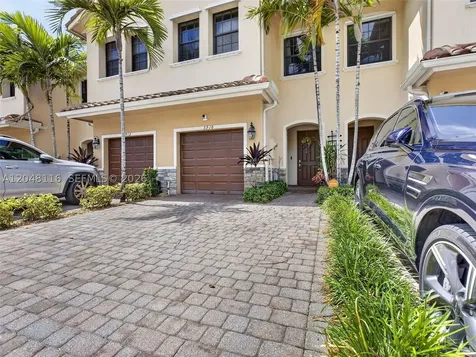 5918 NW 56th Place Tamarac FL 33319
