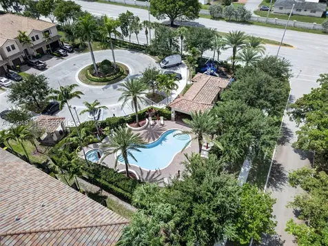 5918 NW 56th Place Tamarac FL 33319