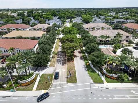 5918 NW 56th Place Tamarac FL 33319