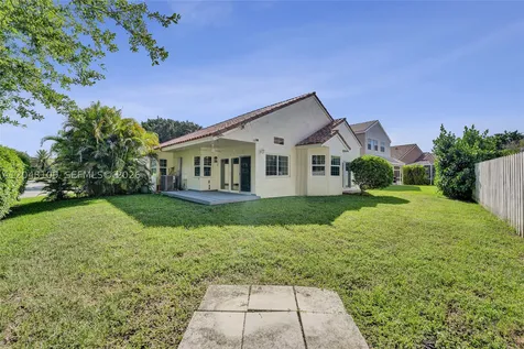 507 Bridgeton Road Weston FL 33326