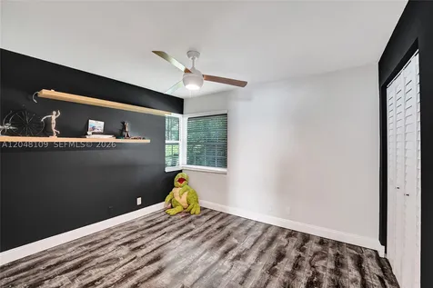 507 Bridgeton Road Weston FL 33326