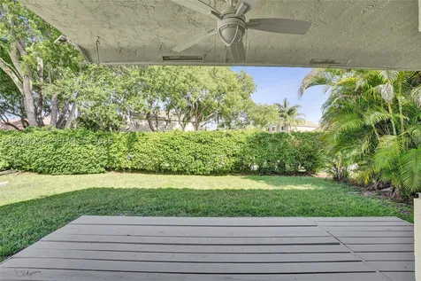 507 Bridgeton Road Weston FL 33326