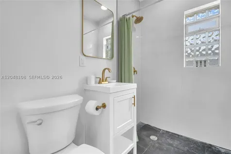 261 SW 15th Street Dania Beach FL 33004
