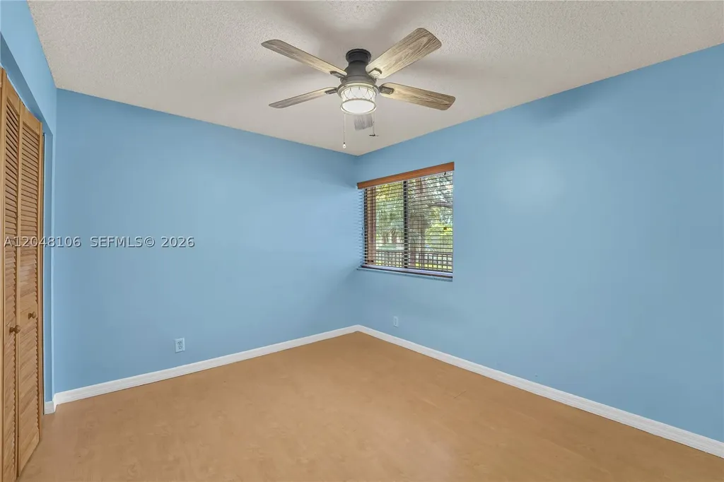 9565 NW 2nd Place Coral Springs FL 33071