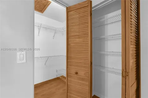 9565 NW 2nd Place Coral Springs FL 33071