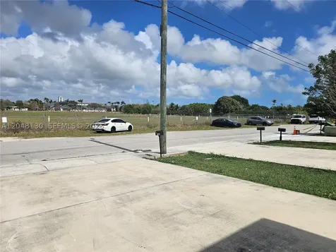 13660 SW 260th Street Homestead FL 33032