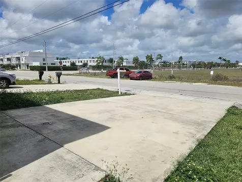 13660 SW 260th Street Homestead FL 33032