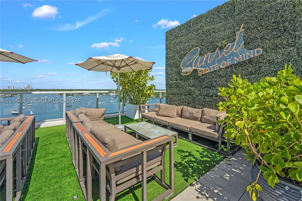 777 N Ocean Drive Hollywood FL 33019