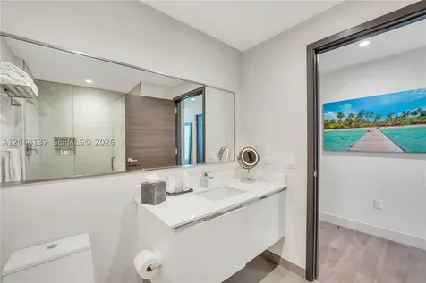 777 N Ocean Drive Hollywood FL 33019