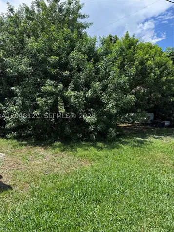 1281 NE 209th Terrace Miami FL 33179