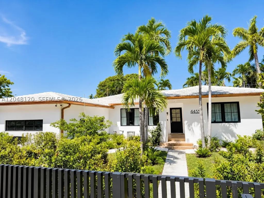 4455 N Bay Road Miami Beach FL 33140
