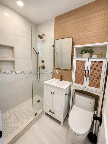 4455 N Bay Road Miami Beach FL 33140