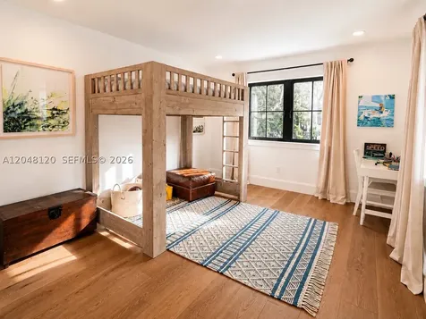 4455 N Bay Road Miami Beach FL 33140