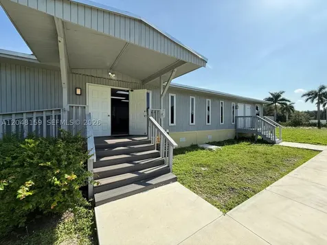 18500 Griffin Road Southwest Ranches FL 33332