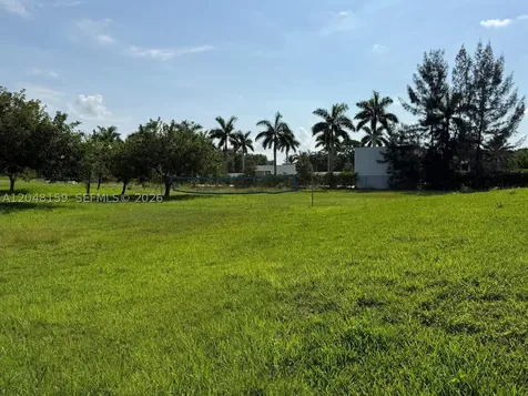 18500 Griffin Road Southwest Ranches FL 33332