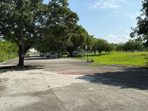 18500 Griffin Road Southwest Ranches FL 33332