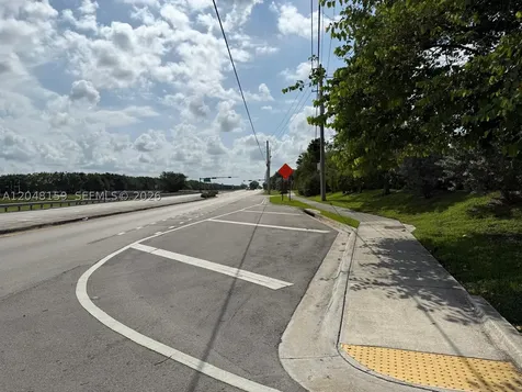 18500 Griffin Road Southwest Ranches FL 33332