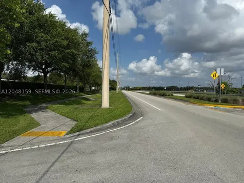 18500 Griffin Road Southwest Ranches FL 33332
