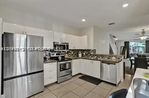 3901 San Simeon Lane Weston FL 33331