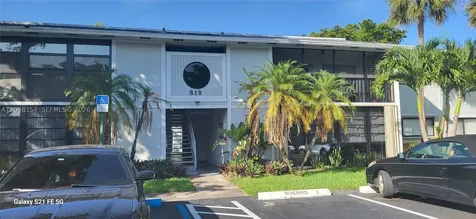 819 NE 199th Street Miami FL 33179
