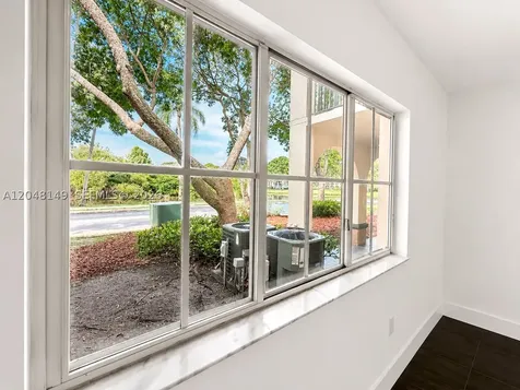 2452 Centergate Drive Miramar FL 33025