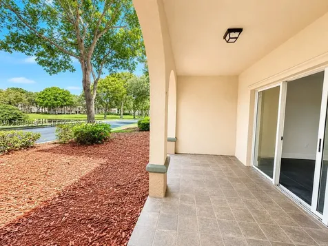 2452 Centergate Drive Miramar FL 33025