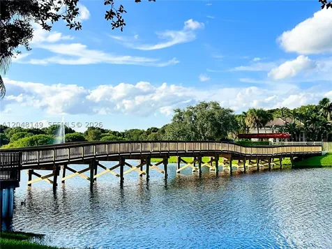 2452 Centergate Drive Miramar FL 33025