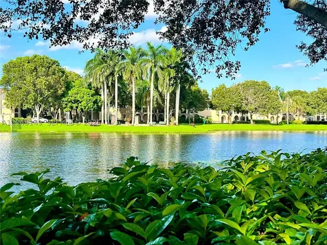 2452 Centergate Drive Miramar FL 33025