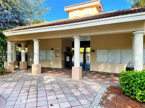 2452 Centergate Drive Miramar FL 33025