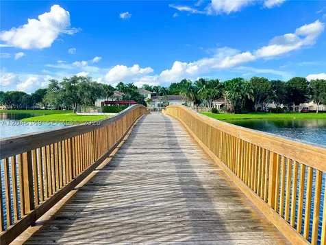 2452 Centergate Drive Miramar FL 33025