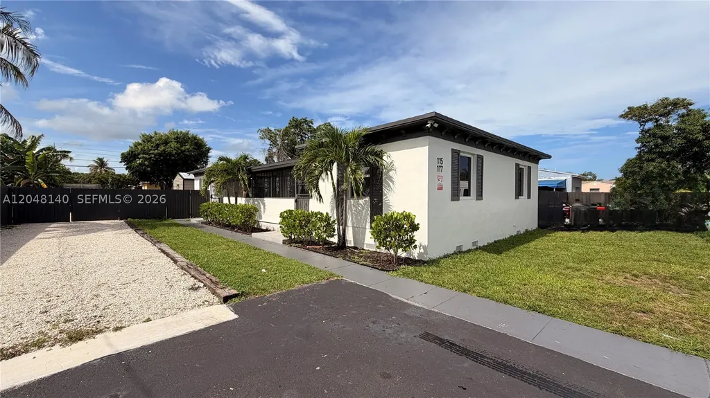 115 NW 118th Street Miami FL 33168