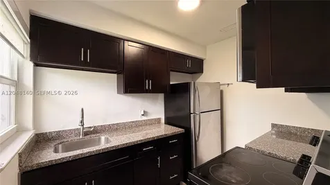 115 NW 118th Street Miami FL 33168
