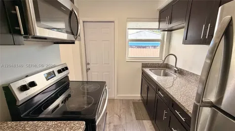 115 NW 118th Street Miami FL 33168