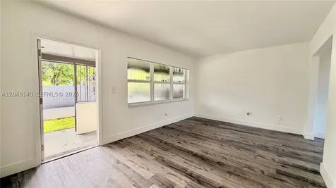 115 NW 118th Street Miami FL 33168