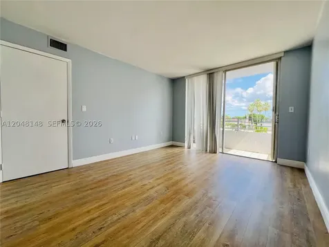 8231 NW 8th Street Miami FL 33126