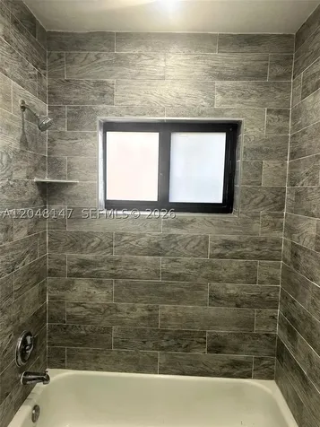 13987 NE 2nd Avenue Miami FL 33161